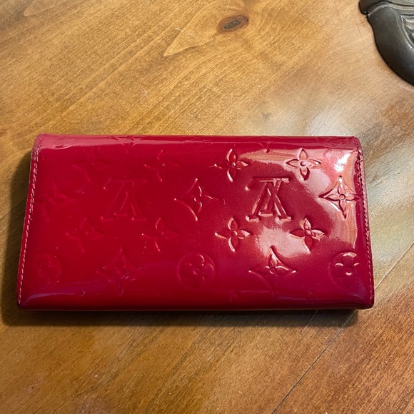Louis Vuitton vernis wallet - Picture 2 of 13